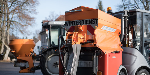 Winterdienst Streuer